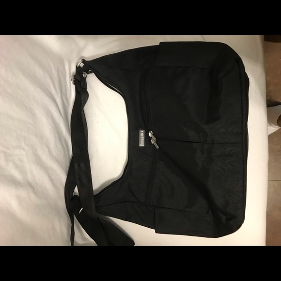 Baggallini Handbags - Baggallini Women’s Tote Bag Like New Baggallini Handbags - Baggallini Women’s Tote Bag Like New